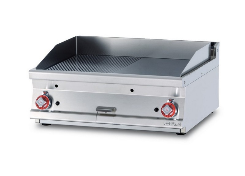 AFP / FTLRT-78GS gas fry top with 1/2 smooth plate 1/2 chrome grooved plate