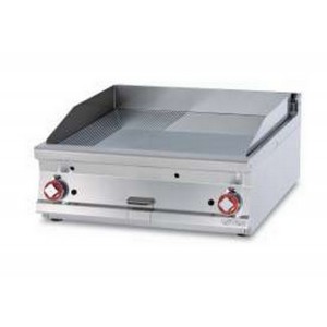 AFP / FTLRT-98G gas fry top with 1/2 smooth plate 1/2 ribbed plate