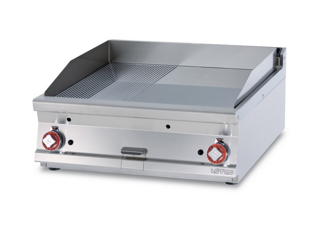 AFP / FTLRT-98GS gas fry top with 1/2 smooth plate 1/2 chrome grooved plate